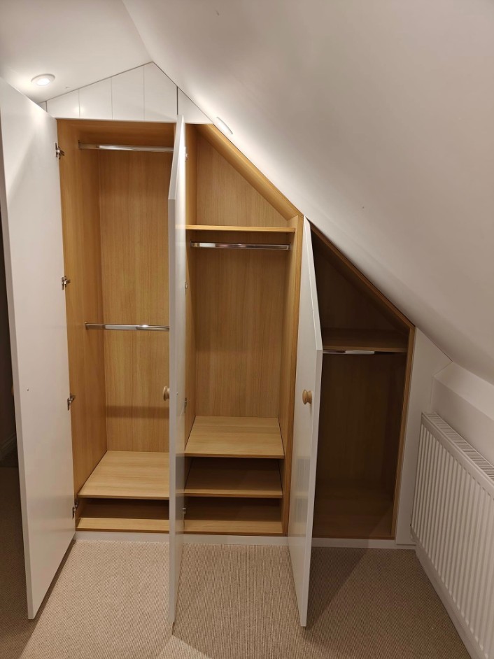 Custom Fitted Wardrobe